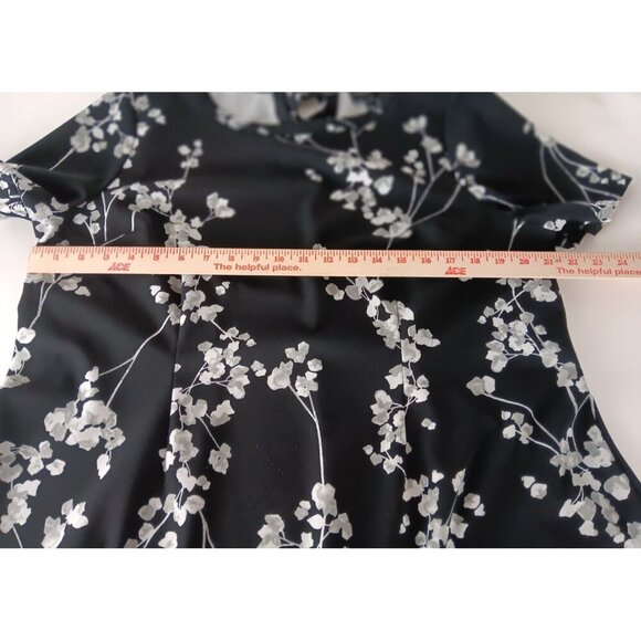 Lane Bryant Womens A-Line Dress Black Floral Stretch Short Sleeve Casual 18/20 - Picture 6 of 10